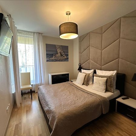 Baltic Home Aquamarina Rubin z garażem w cenie Miedzyzdroje Exterior foto